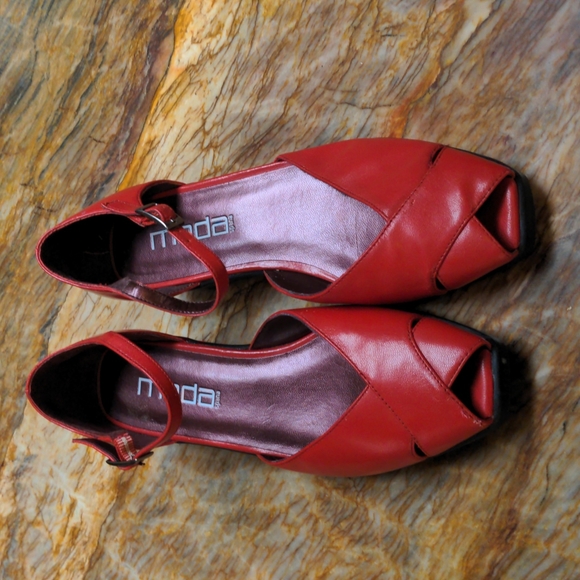 MODA Spana Red shoes -7.5 - Picture 1 of 9